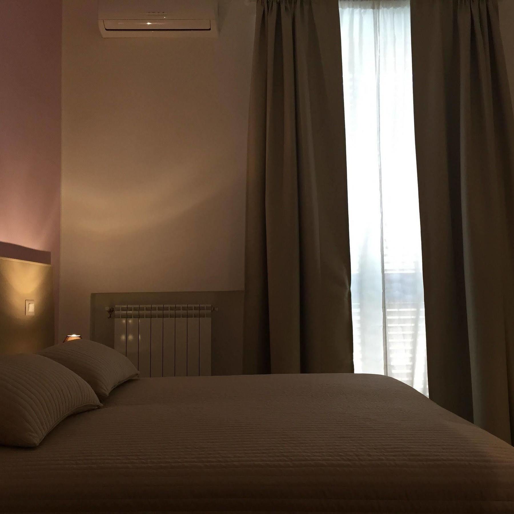 B&B Cairoli เมสซีนา ภายนอก รูปภาพ