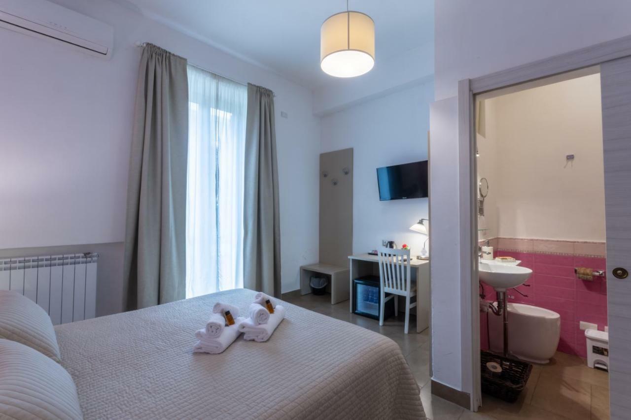 B&B Cairoli เมสซีนา ภายนอก รูปภาพ